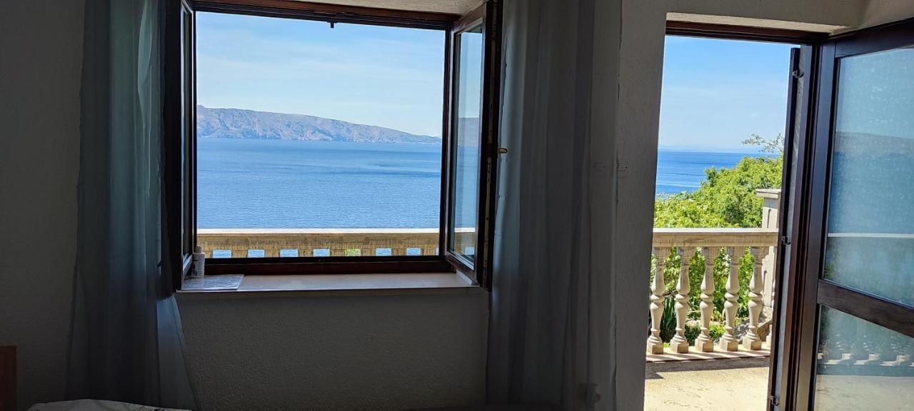 Apartment And Rooms Busa 3 Senj  Eksteriør bilde