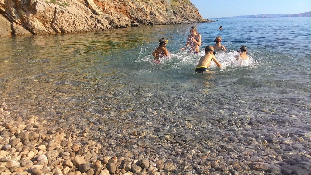 Apartment And Rooms Busa 3 Senj  Rom bilde